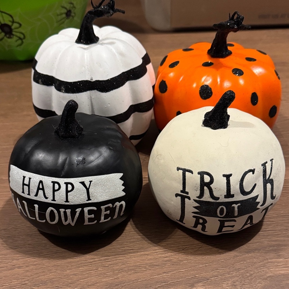 Halloween Pumpkin Decor Set of 4